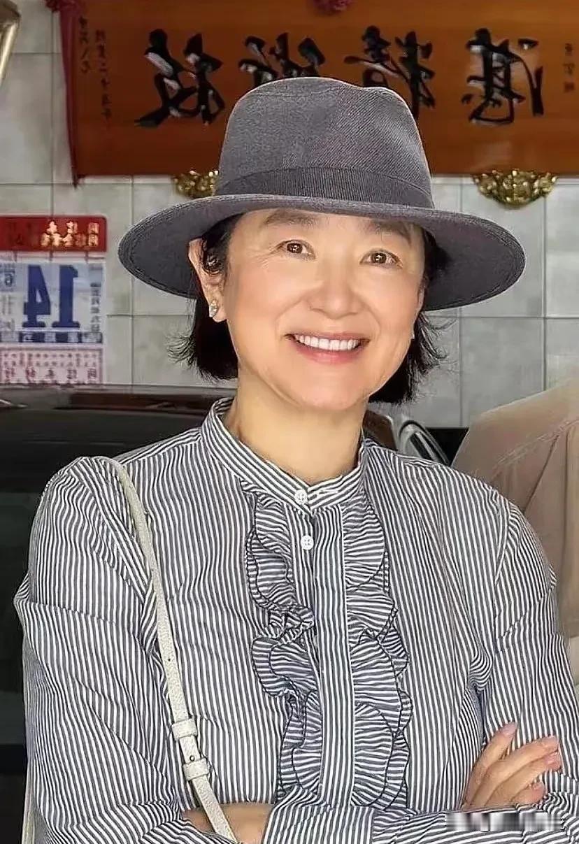 你还能认出他们吗?那些年追过的明星

那些年追过的明星也都老了，我们的青春也悄悄
