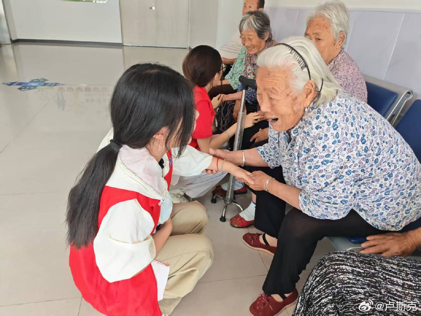 山东学子走进沂水县助学助老助非遗【敬老扶幼 青芒同行】  7月22日，青芒社会实