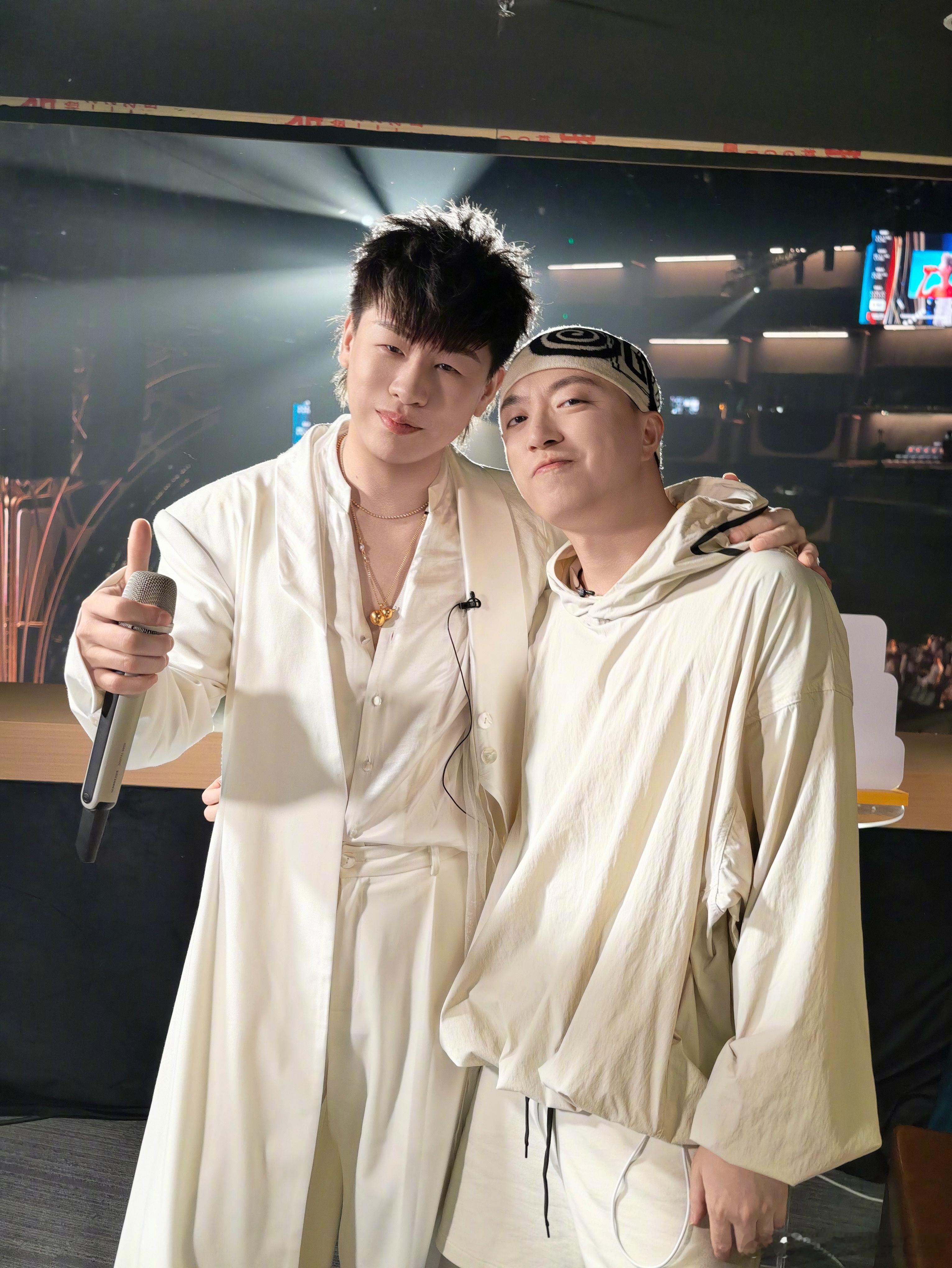 JonyJ 胡彦斌拿下本场歌手第一！歌手直播jonyj胡彦斌