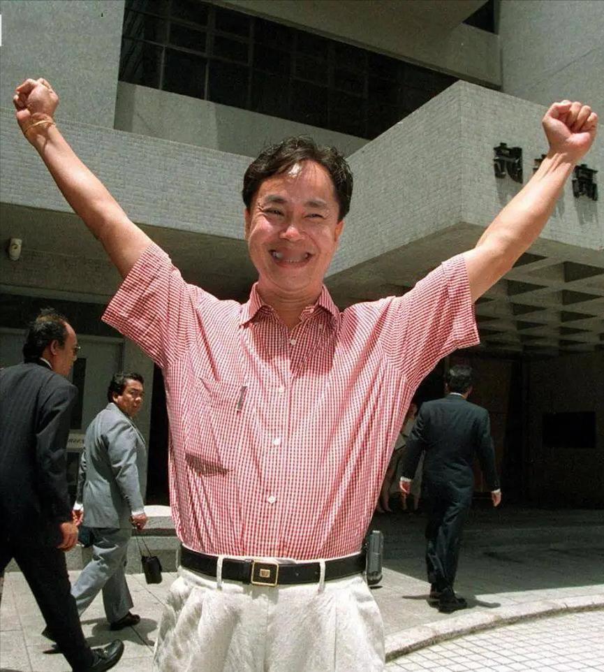 “世纪大盗”张子强一生中犯下的三个错误：
1.错做一事——绑架李泽钜
张子强当年
