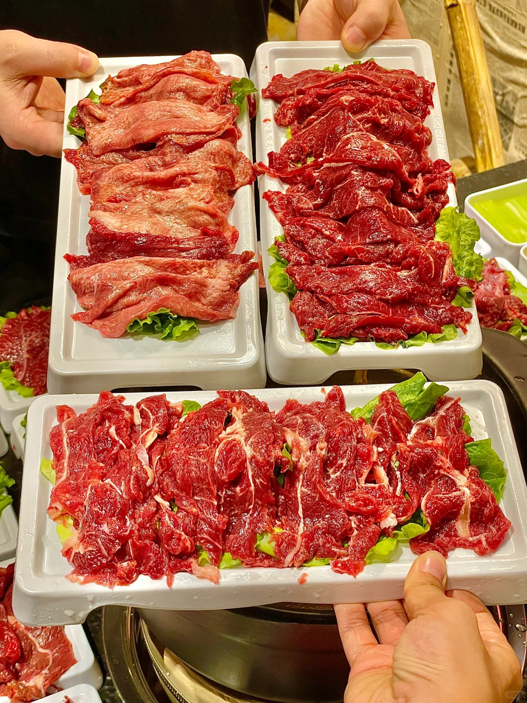 宁波的！！坠伟大的牛肉火锅出现了！！