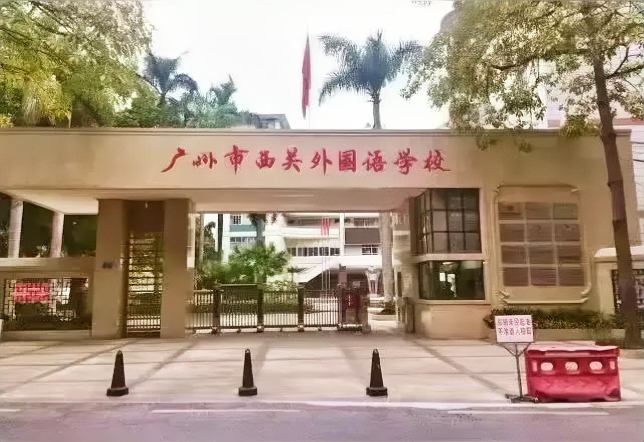 一切都是最好的安排[庆祝]加油我的少年，愿你乘风破浪，披荆斩棘，开创下一个三年之