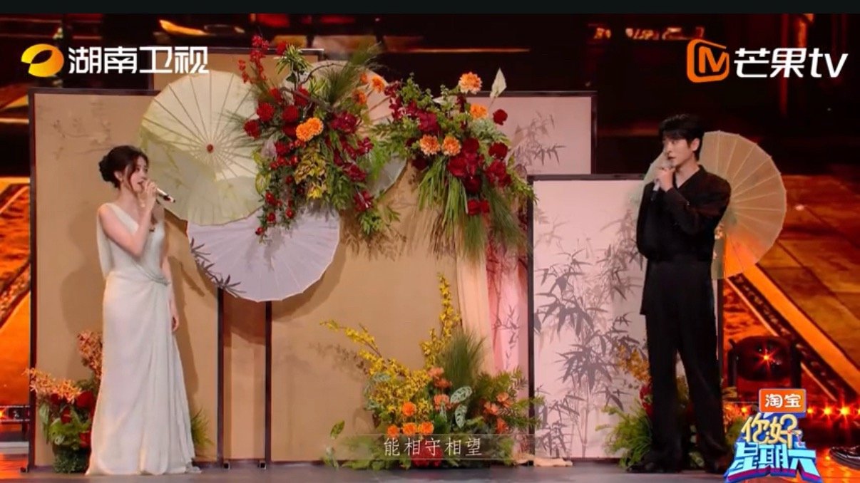 白鹿丞磊好六合唱莫离ost白鹿丞磊好六合唱《莫离》的ost《方寸之间》，签手对视