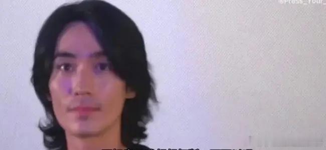 流量明星颜值才是第一啊，朱一龙你拍电影干嘛往糙了弄啊！！ ​​​