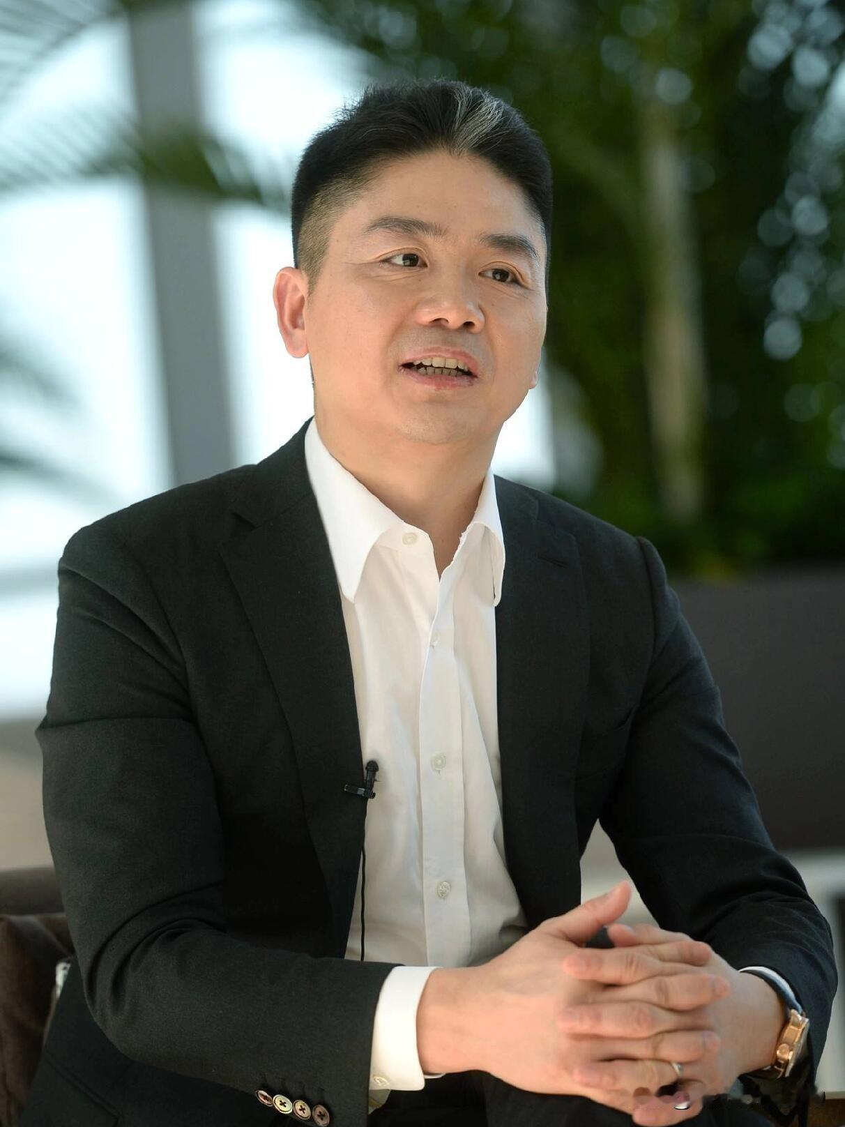 1元拍车飙到7819万！京东这波操作，网友玩出了“反向魔幻”
 
谁能想到？京东
