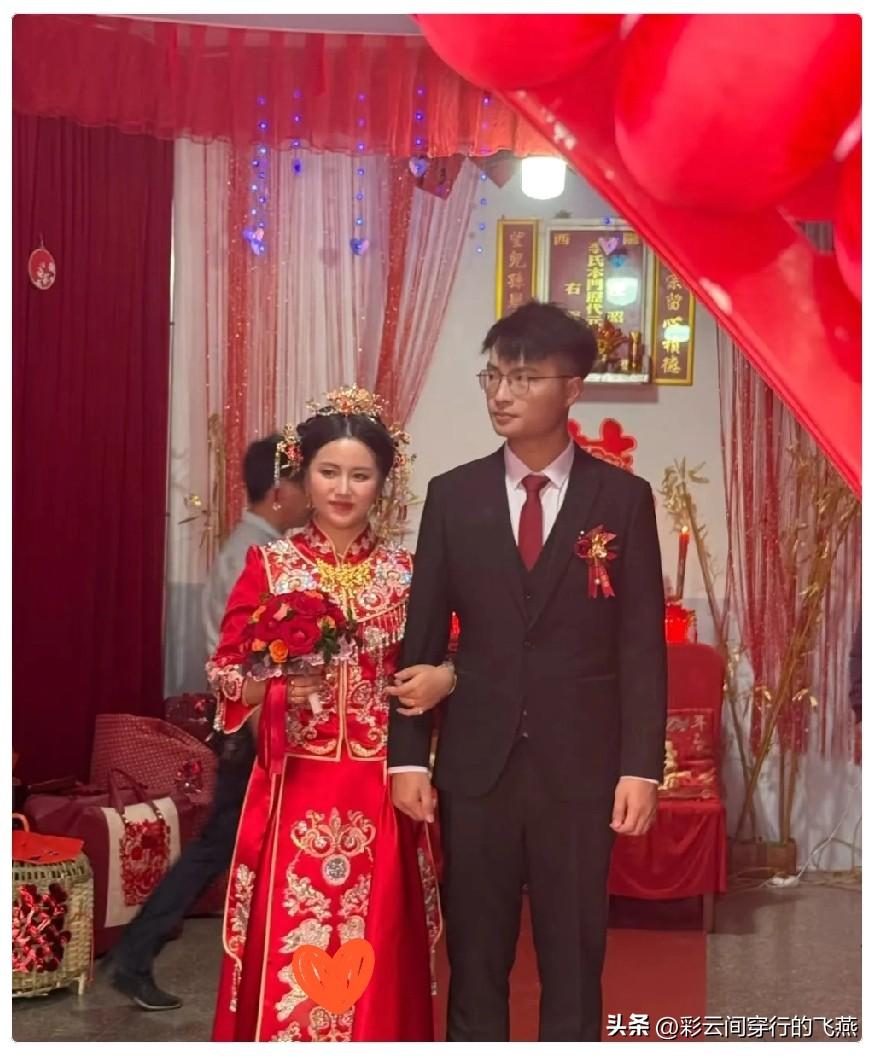 我闺蜜十一刚结婚，现在就要离婚。

因为小两口十一结婚后，下午就出去旅游了，没想