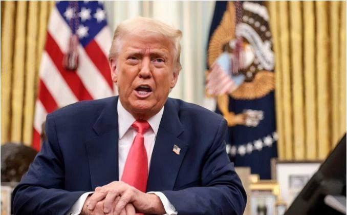 美国主动找中国了
当地时间2月9日，美国财长贝森特公开承认：在上周，美国派出了高