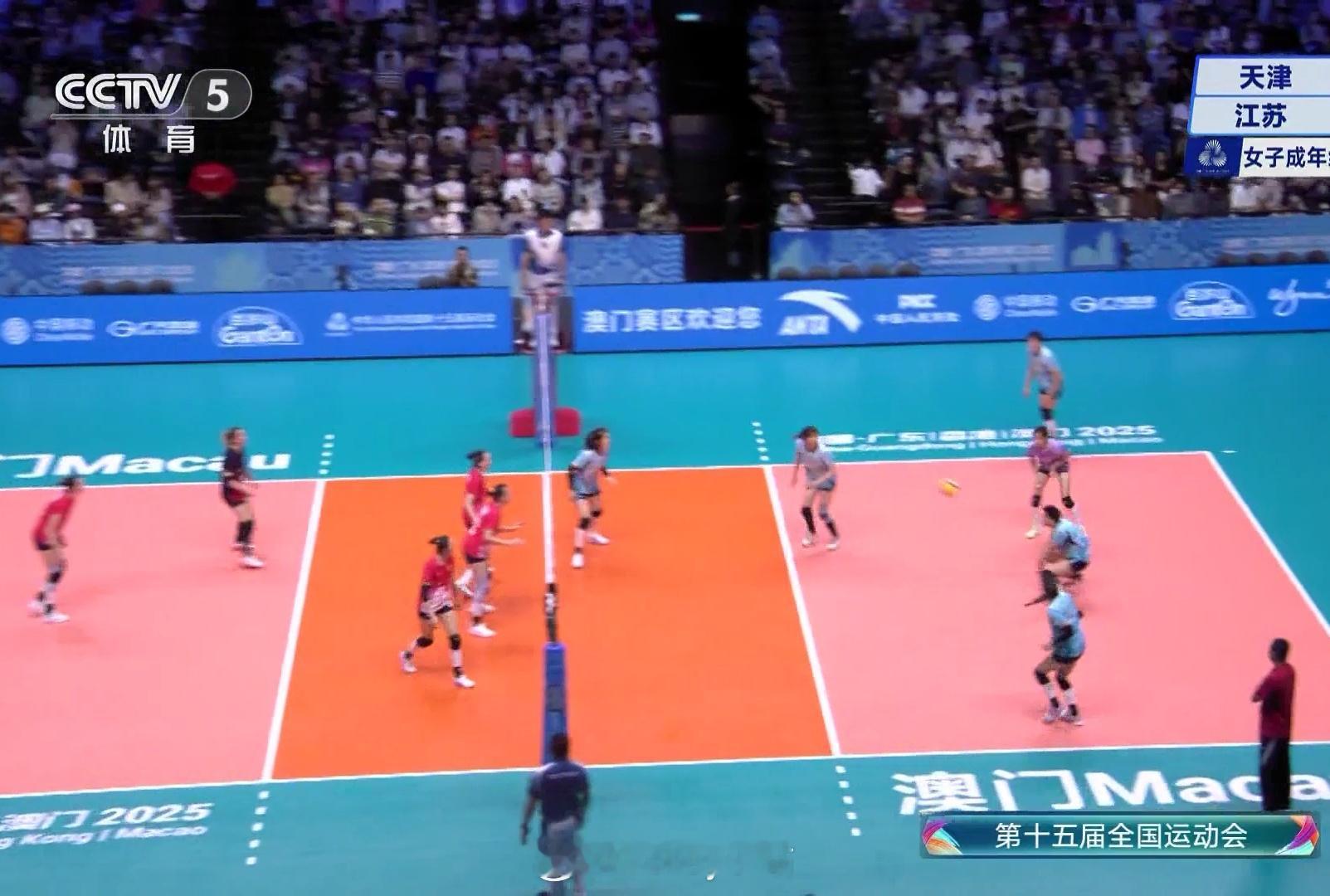 女排小组赛A组，江苏女排3比1天津女排（19-25 25-21 25-23 25