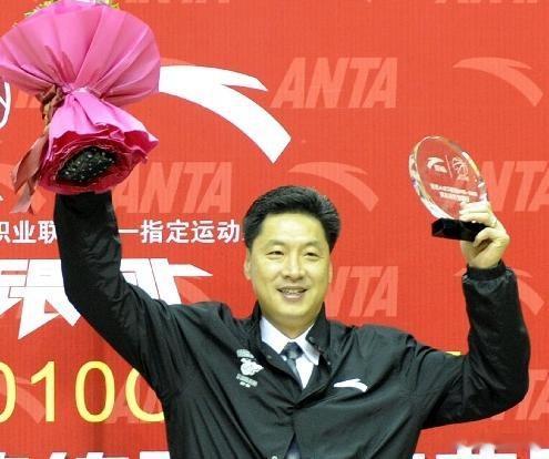 CBA历史上夺得总冠军最多的五位教练如下：1. 李春江（7冠）：广东王朝缔造者，