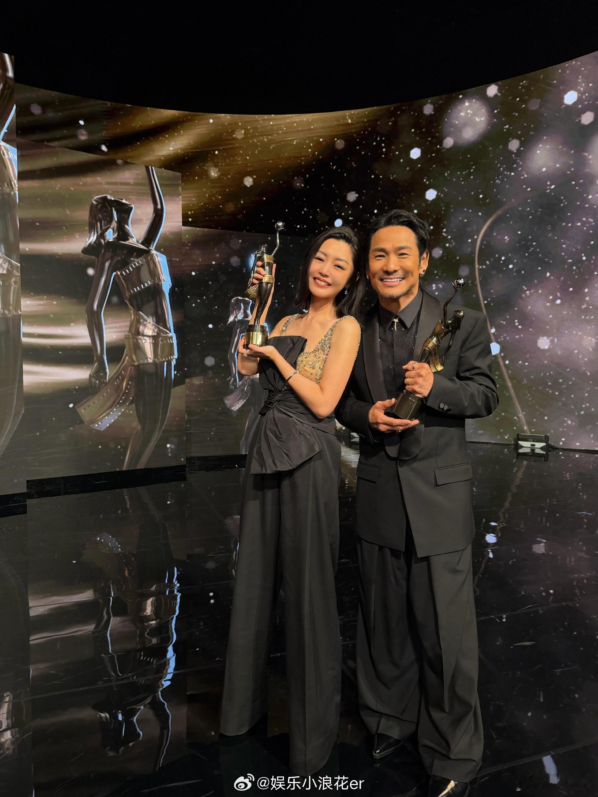 杜德伟回应获金像奖最佳男配 杜德伟回应获金像奖最佳男配：我在 1985 年以歌手