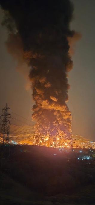 对特朗普的最后通牒，伊朗革命卫队最新的回应：
伊朗伊斯兰革命卫队公共关系部表示，