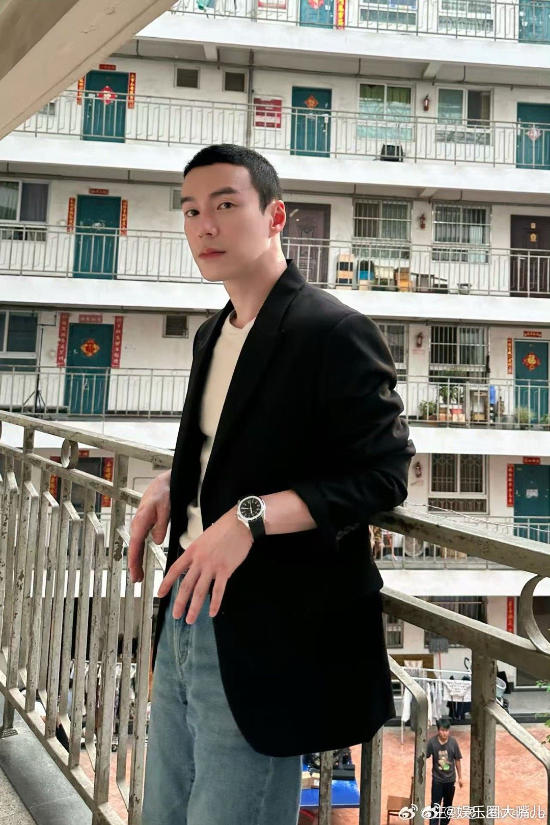 王冠逸新剧有种道明寺的蠢萌王冠逸新剧蠢萌式追爱 香港大少爷追人确实有一套。被踢掉