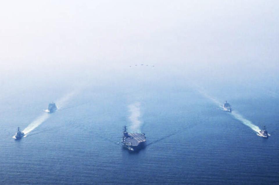 突发！今晚22时，美军全面封锁伊朗港口！全球油阀告急，油价狂飙，中国也受影响
 