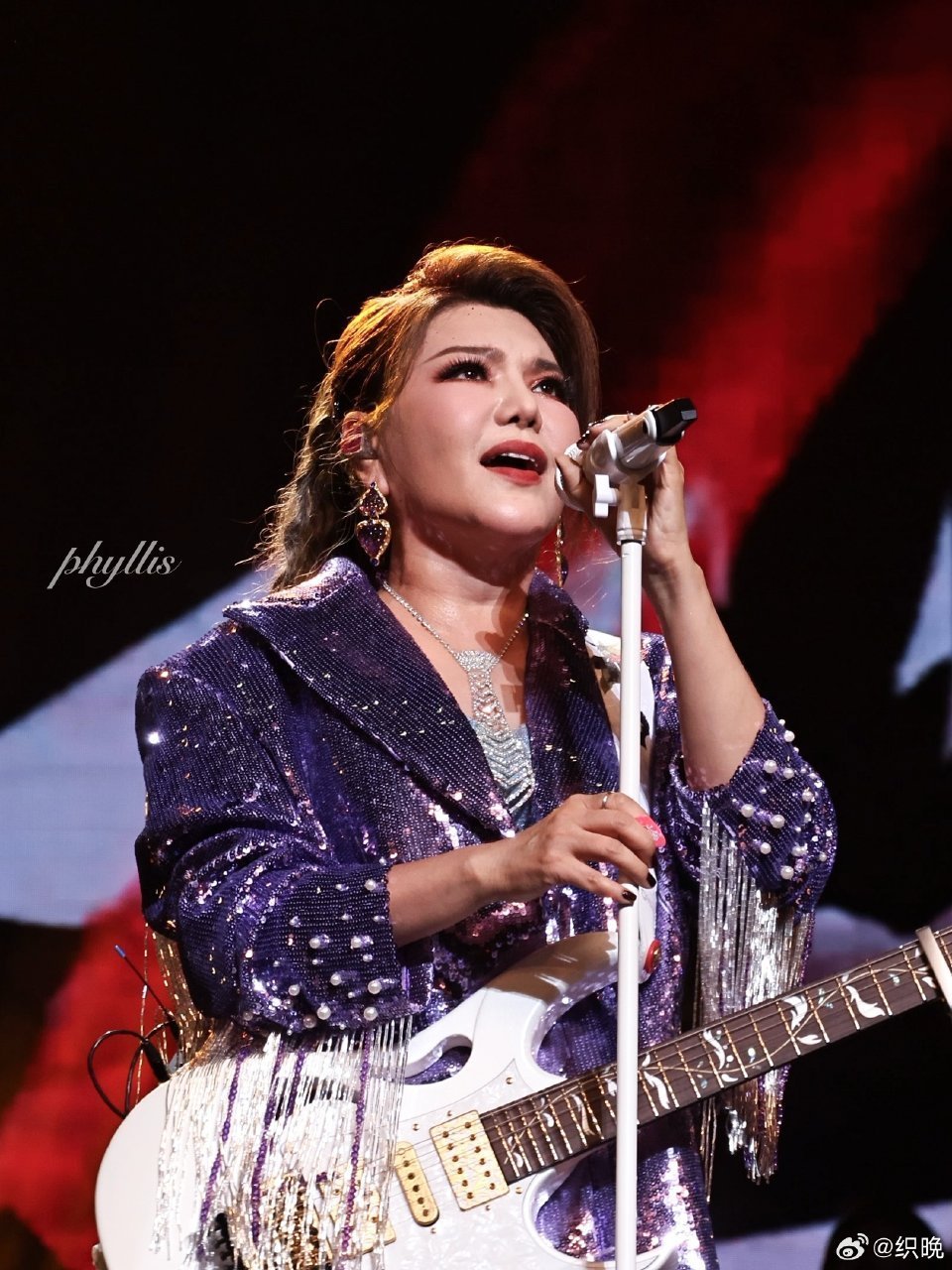 浪姐四大整容脸浪姐四大医美脸也可能是乘风2026的公式照P过头了吧现在医美一下也