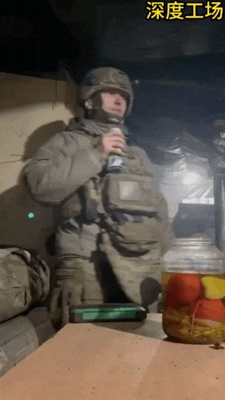 七大苏联防核爆地下坑道，墙壁都是7米厚！乌军顶级主力才坚守3天就放弃了。乌军亚速