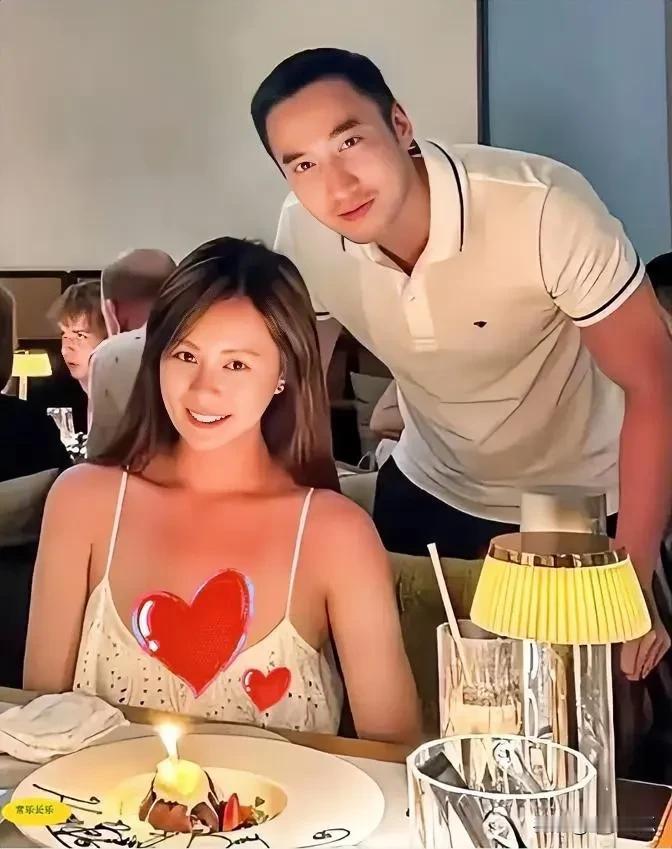 阿娇和赖泓国曾经有过一段婚姻。想当年阿娇曾期待美好爱情和婚姻，可两人有缘无分，分