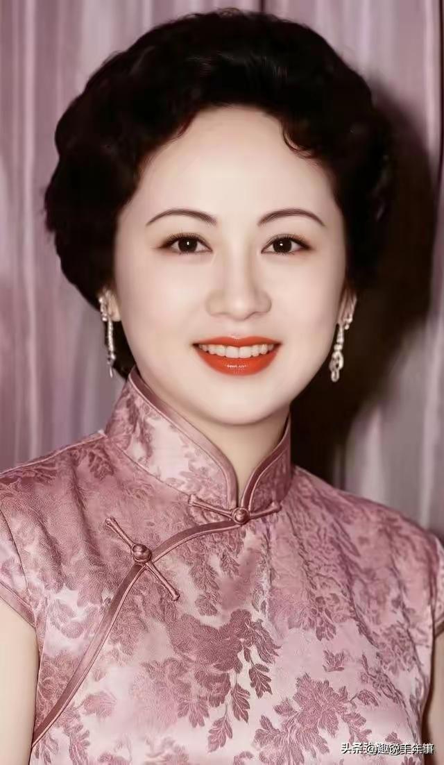 不谈政治，她确实人间富贵花