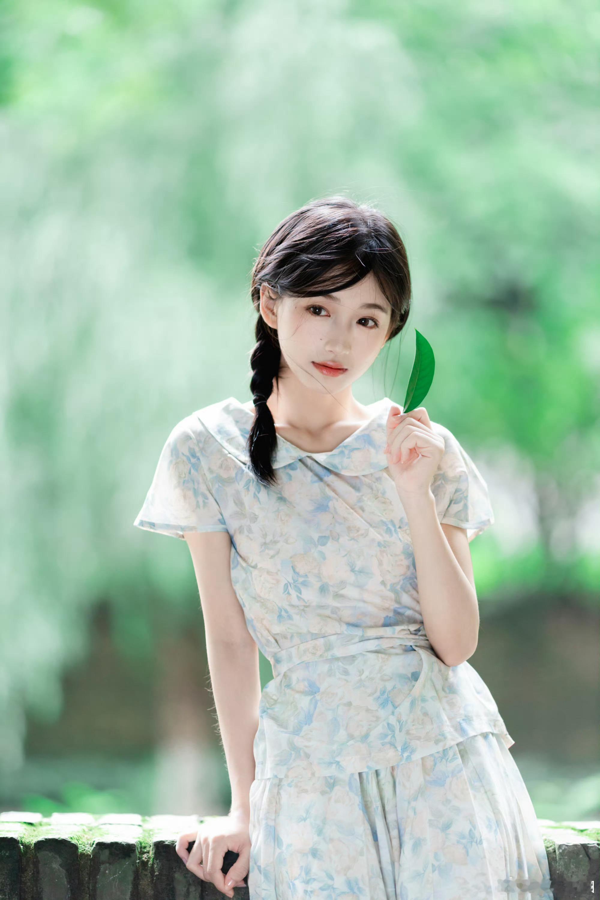人会在绿意里，长出蓬勃的生命力。摄影：