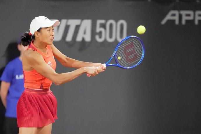 张帅不敌前赛会冠军波塔波娃无奈吞下单打五连败WTA500林茨站首轮，前赛会冠军波
