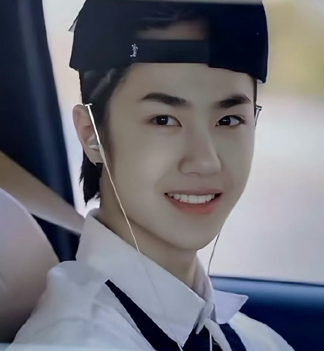 小男孩