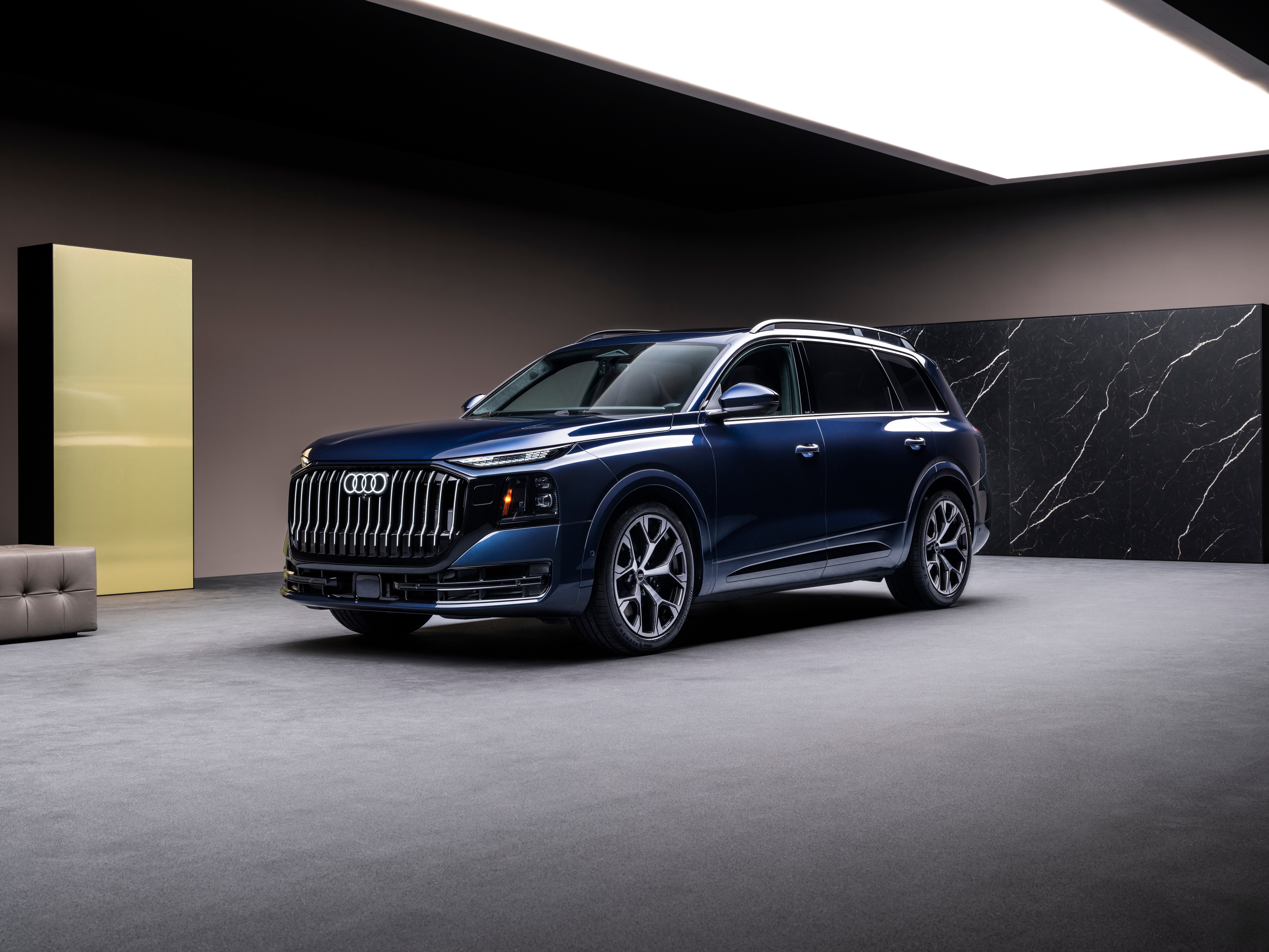 Audi Q9 来了   奥迪史上最大最豪华旗舰 SUV，对标奔驰 GLS，宝马