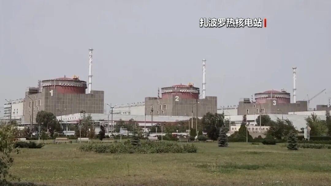 凌晨突发！扎波罗热核电站四名通勤员工触雷受伤，核设施安全风险持续升温
 
根据俄