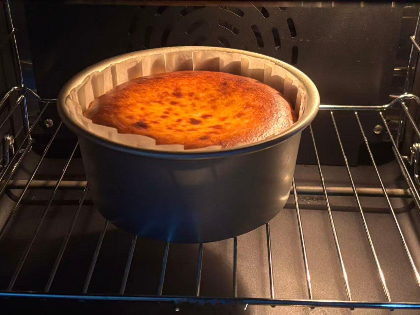 巴斯克青柠蛋糕，请宝贝们品鉴。 ​​​