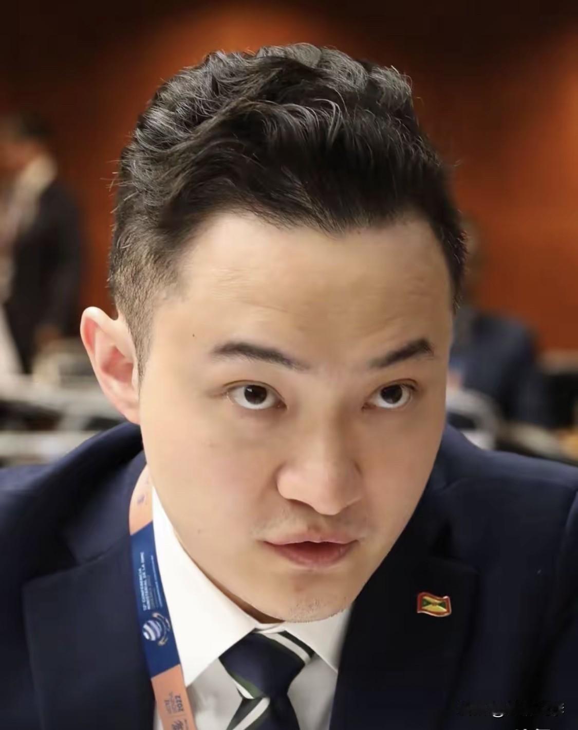 景甜为什么非要他回北京？

孙割为什么不回北京？被问了三次之后，这哥们清醒了。