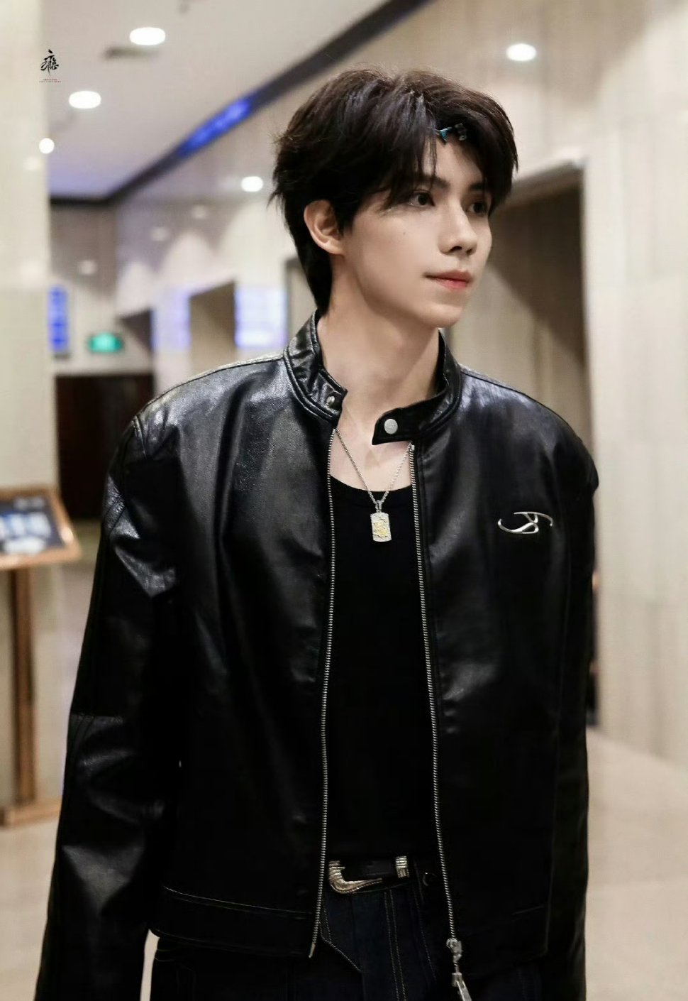 罗一舟爱奇艺Freestyle之夜饭拍 久违的爱豆舟🥰 ​​​