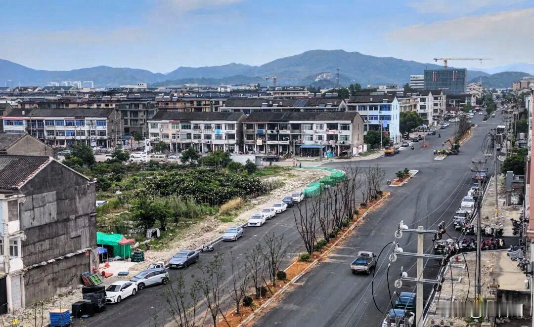 总投资1.39亿！黄岩江山路竣工通行，告别拥堵

近日，台州黄岩江山路道路工程主
