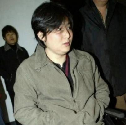 [浮云]陕西一女子1988年丢了儿子，为了找娃，她跟丈夫离了婚。32年后，她终于