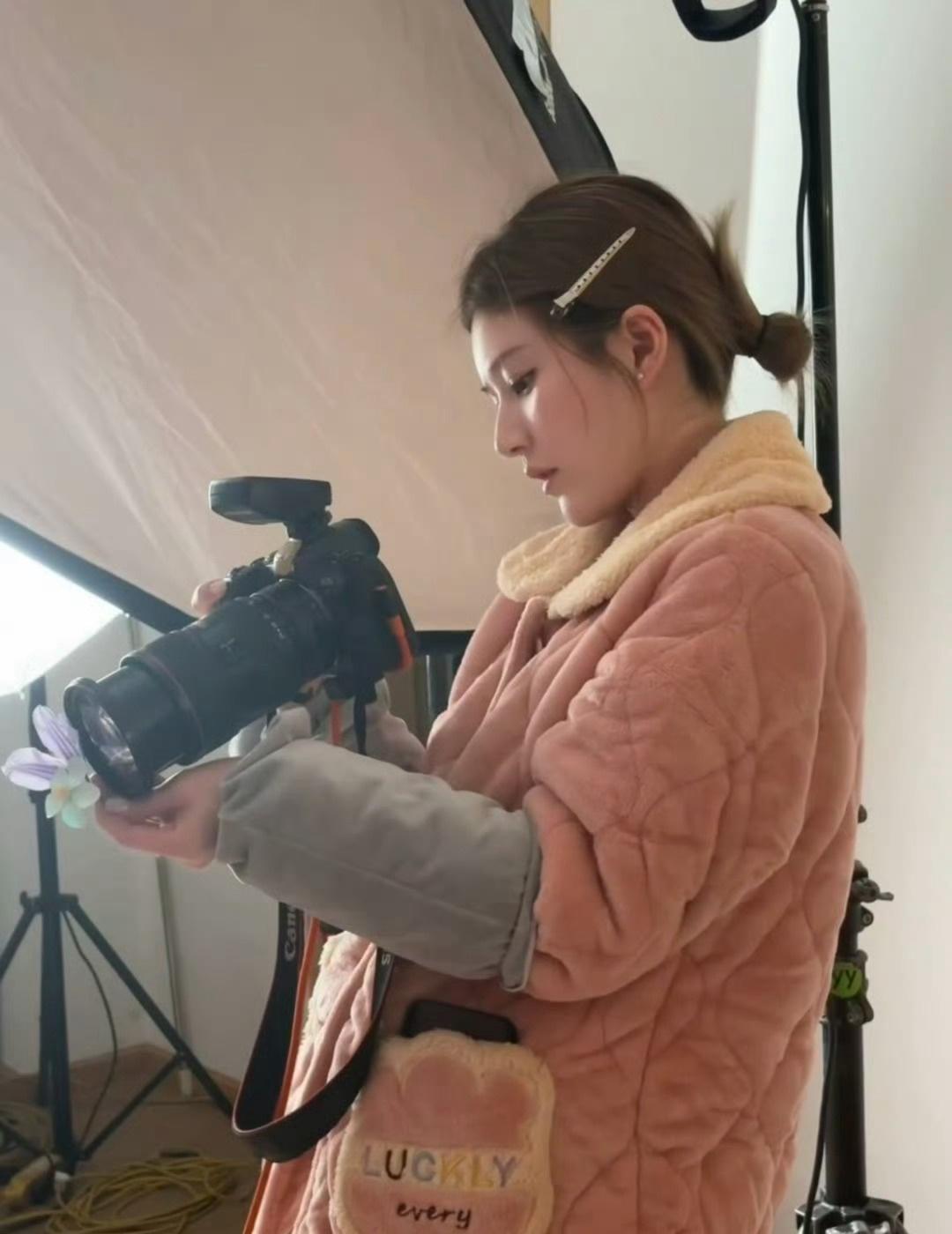 赵露思[超话]zls赵露思许我耀眼zls赵露思许妍

我沿着星河捡着你遗落在月亮