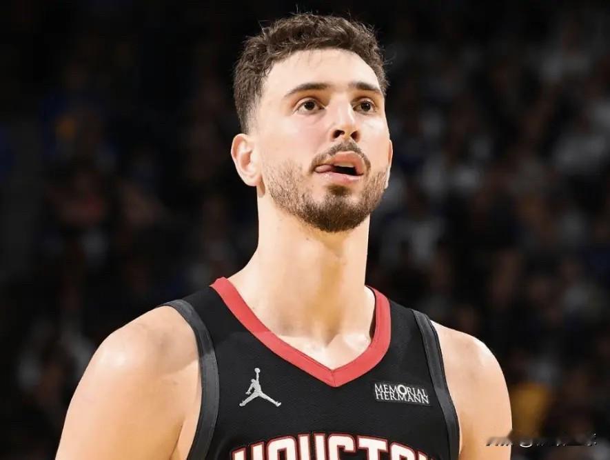 脸都打肿了！火箭超级中锋申京被湖人内线锤爆，17投5中，勾手21中4太离谱

近