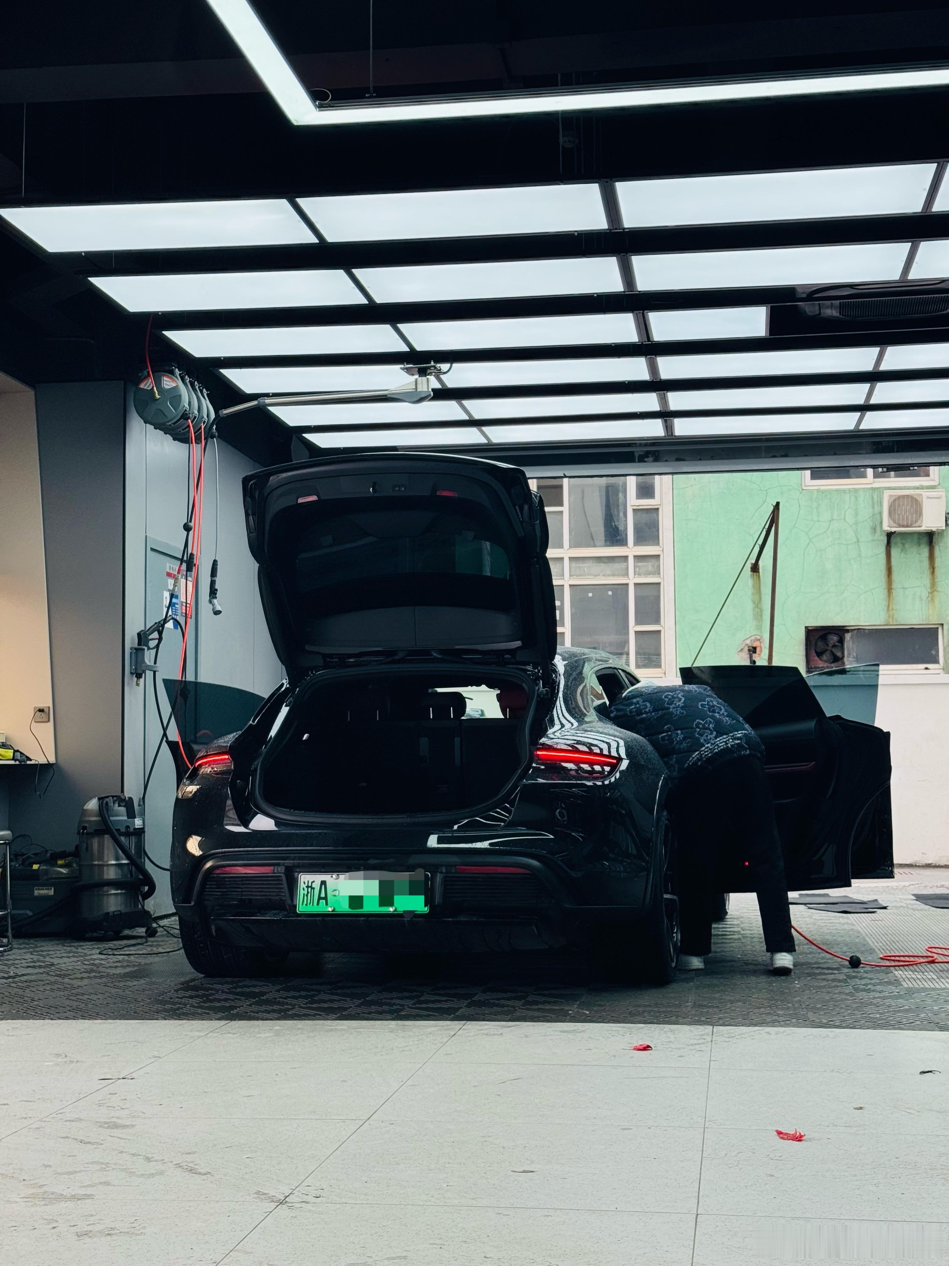 趁着天晴，带小美洗个泡泡浴🧼 