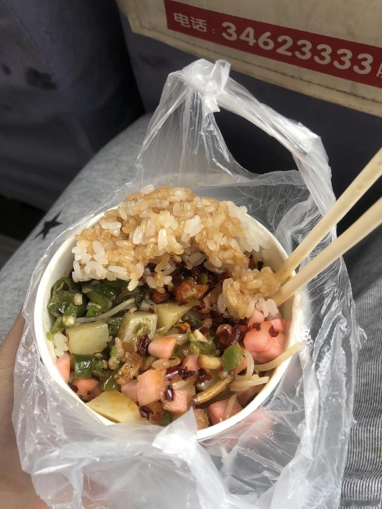 不知道啊，嘴一馋就来了呆萌呆萌