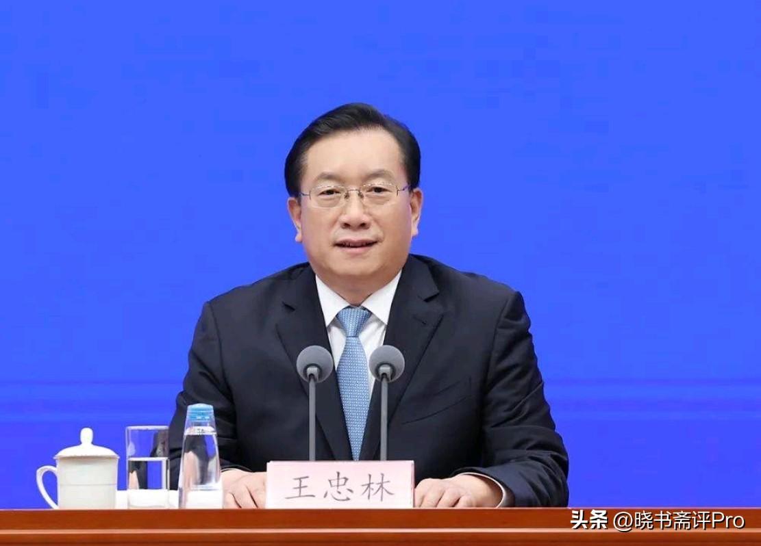 湖北前省委书记王忠林有消息了！在卸任湖北省委书记之后，王忠林被任命为全国人大环境