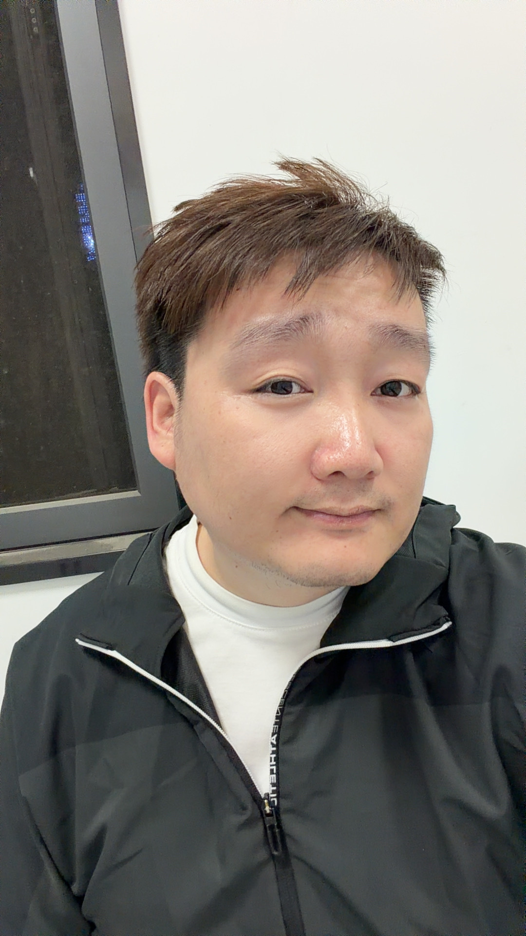 下班，老婆带来了妈妈弄的焦豆 回家可以大快朵颐了 