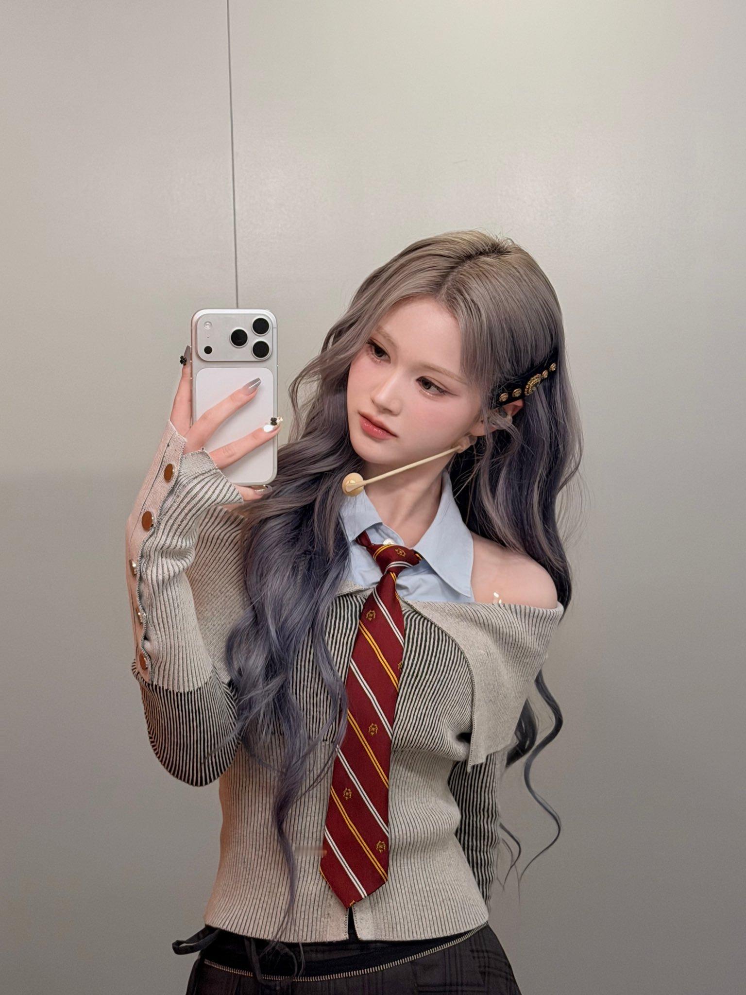 251217 tripleS Mayu高麗真友 