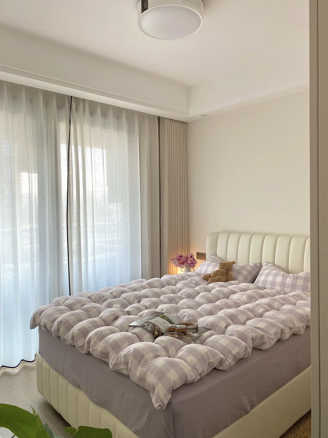 9平米少女心卧室好好睡｜搭配储物床更香啦～