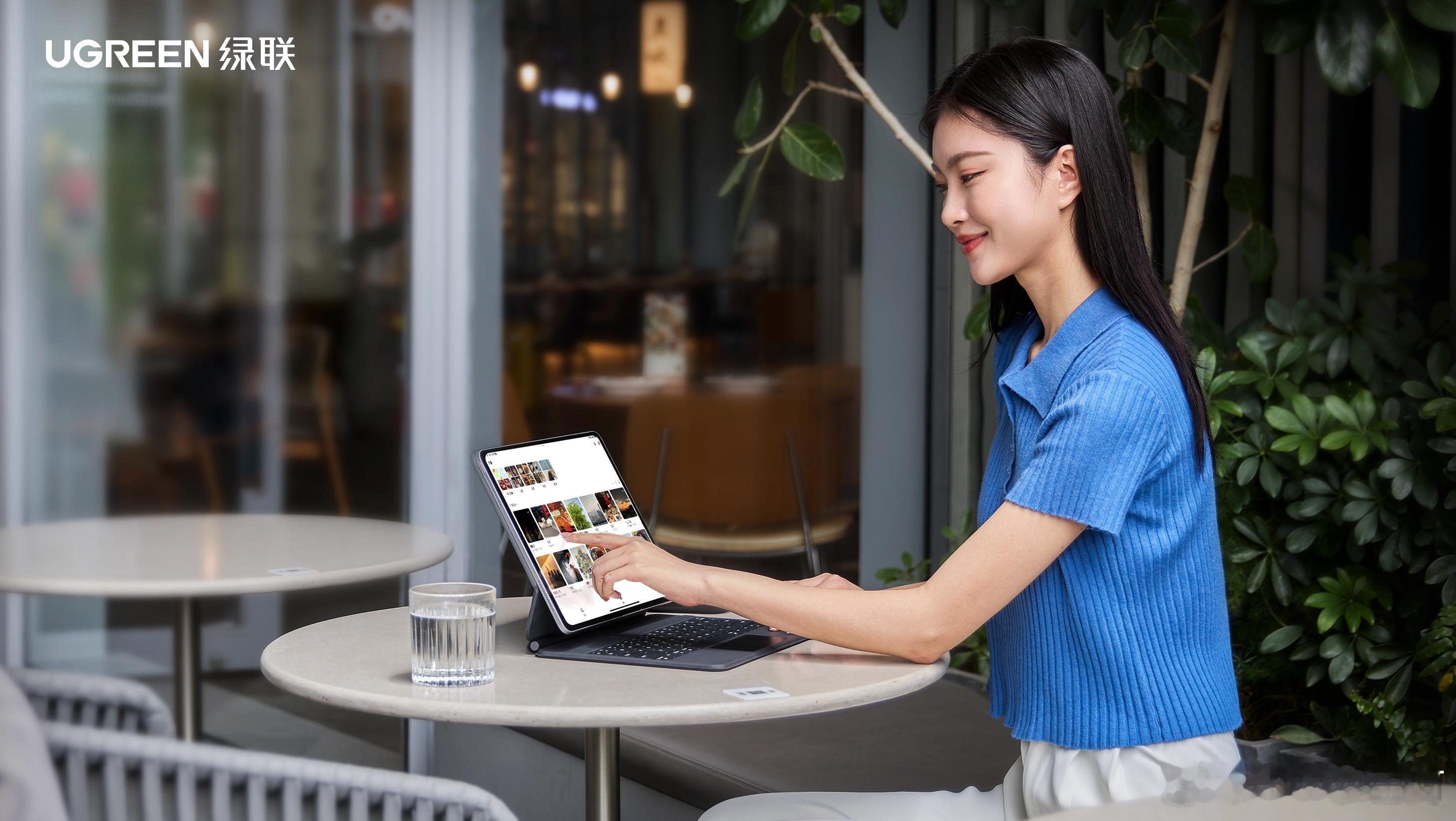 王丽坤40岁的年龄20岁的身材 这状态也太能打了！原来女神的精致生活离不开绿联N