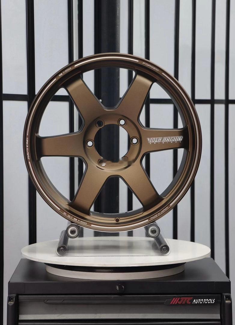 全新rays te37 ultra large pcd 6x139.7 20x8
