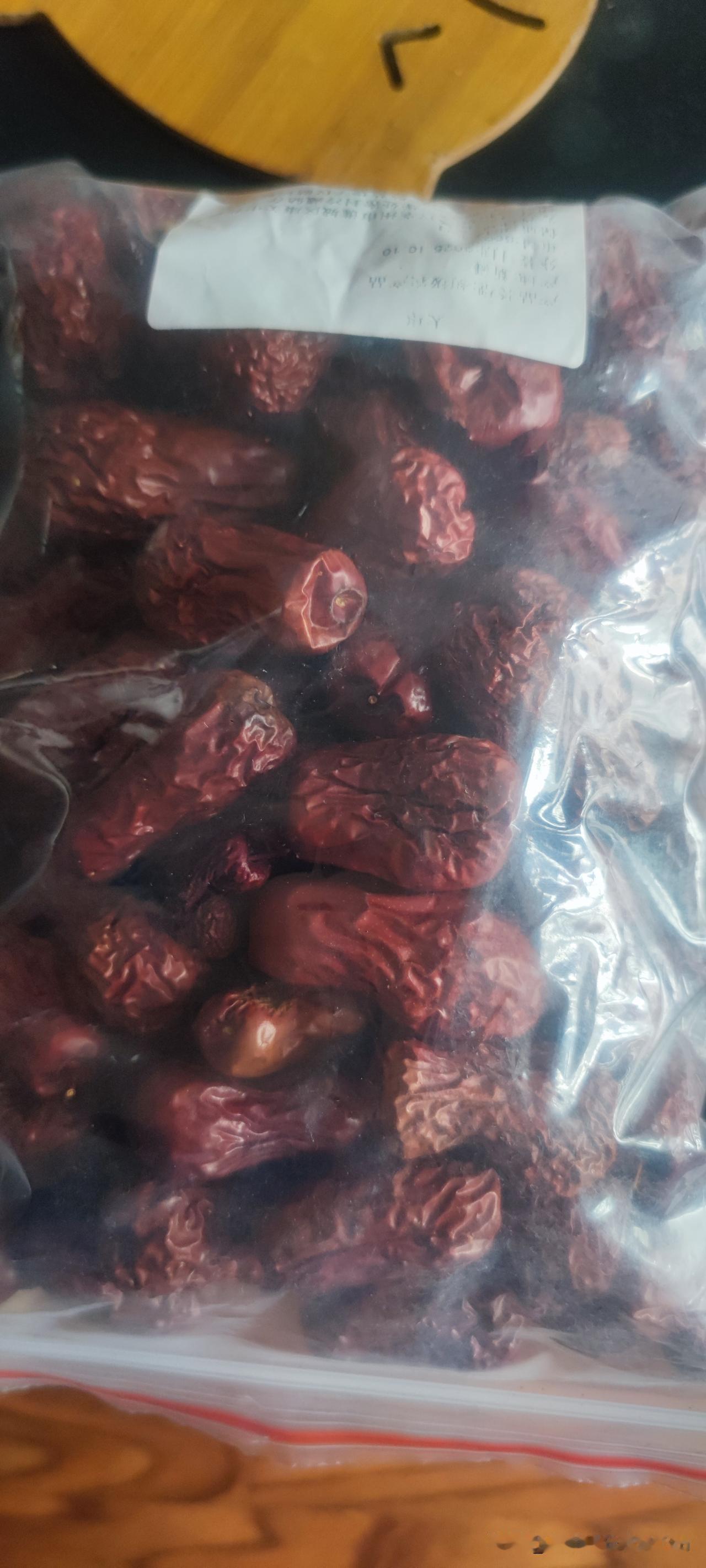 家人们，真不能信了电商平台那些“天花乱坠”的广告！  

前几天我看中一家店的干