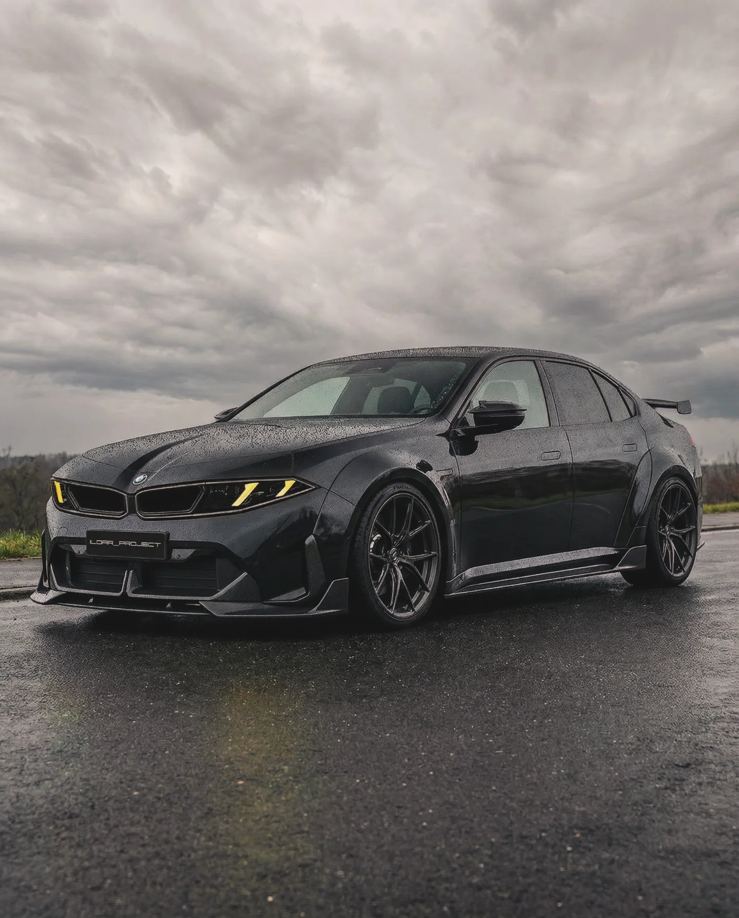 深圳好多车SOMECAR全新宝马i3 估计很多改装品牌忙活很久了，黑色是真不错！