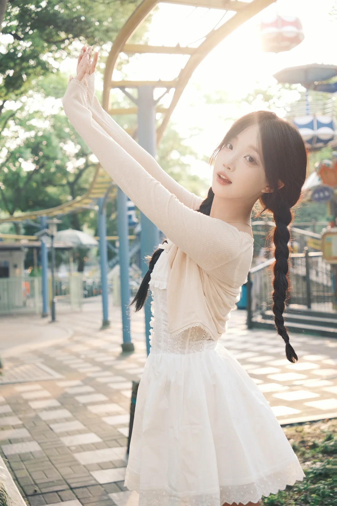 看到你漂亮的眼睛一直笑