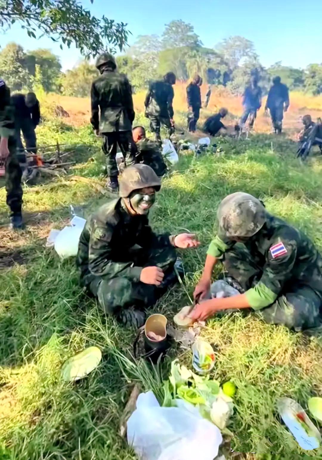 阿努廷是真不打算放过洪森父子了！
从目前的形势来看，柬埔寨的情况非常不乐观，而且