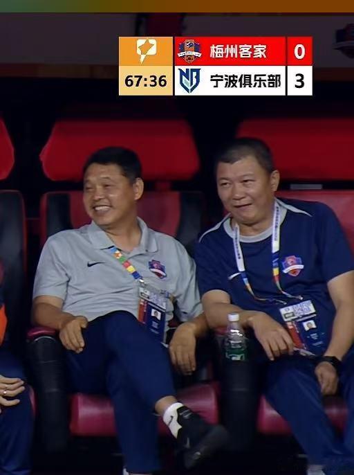 张效瑞：知道我为什么笑了吧，因为我要上任了中甲联赛梅州客家梅州客家