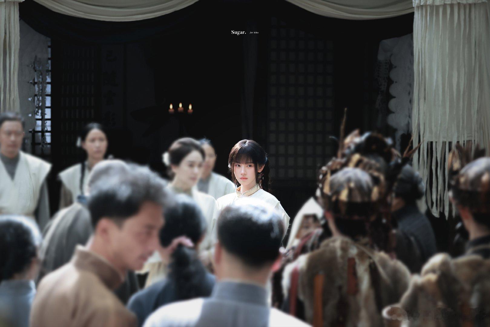 鞠婧祎 jjy鞠婧祎姜黎非 jjy鞠婧祎 眼泪落在屏幕上，会不会变成你头顶的雨季