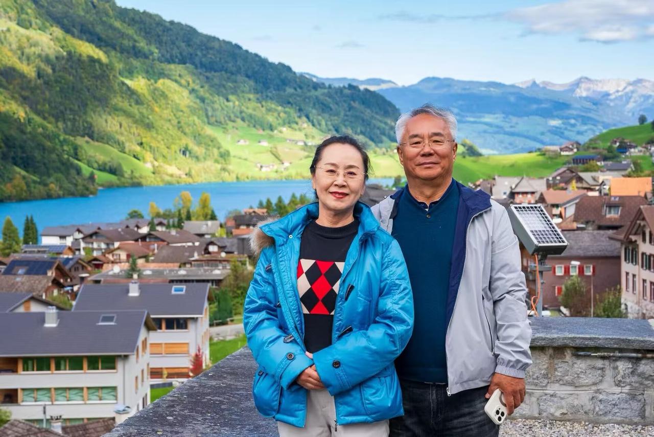 在面对生命无常时,你有何感悟?
越老感悟越多。
年轻时在医院工作，都是在帮助他人
