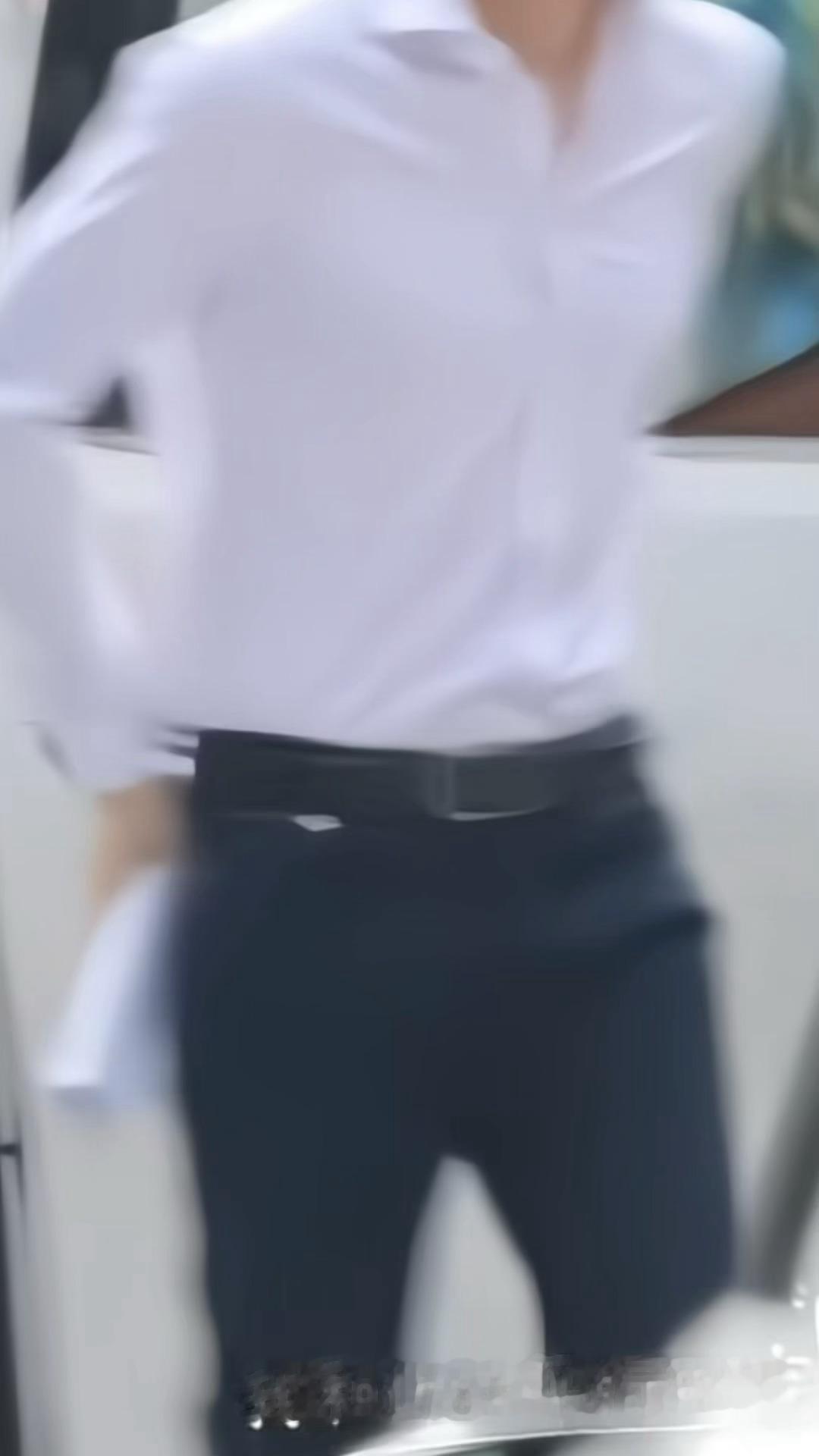 不想和不懂我老公腰的果说话～