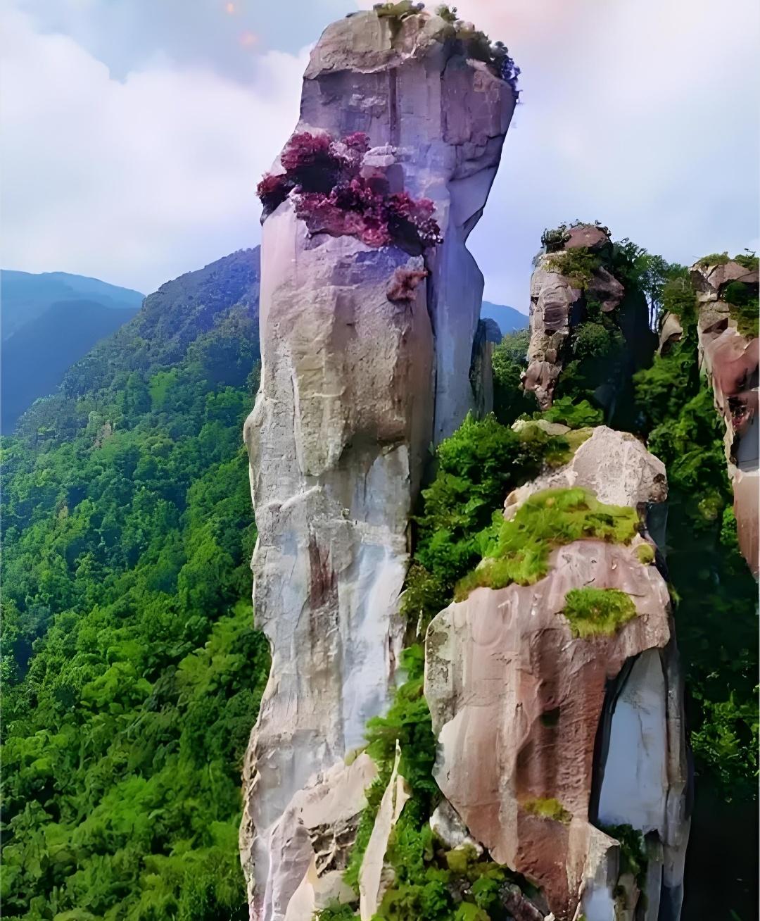 温岭石夫人与黄岩石大人的凄美爱情故事你知道吗？
温岭石夫人本为寡妇，与黄岩石大人